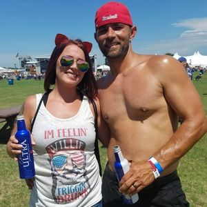 Meet your Posher, Leslie